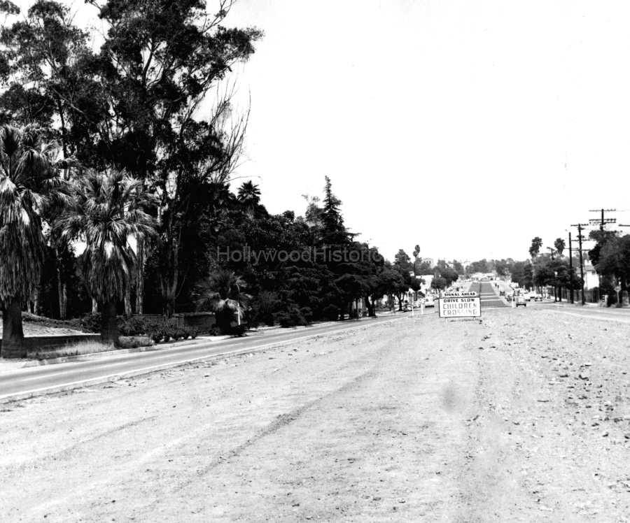 Brentwood 1940 2 WM.jpg